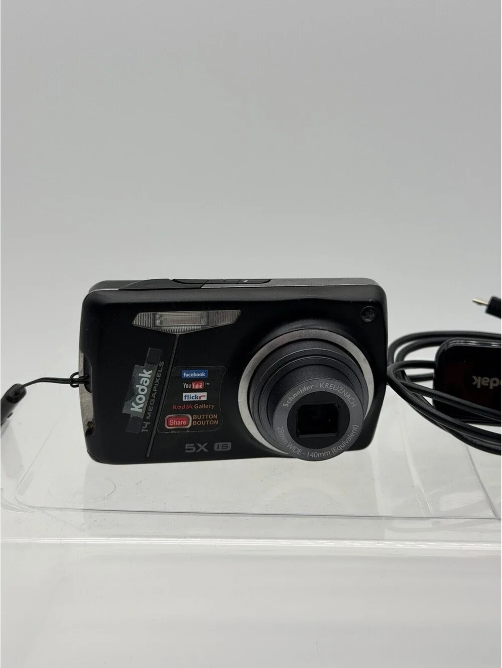 Kodak EasyShare M575 14.0MP Compact Digital Camera W/original Box, Inst, & Case